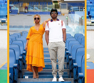 Pics of Jay-Z and Beyonce go sightseeing in Milan