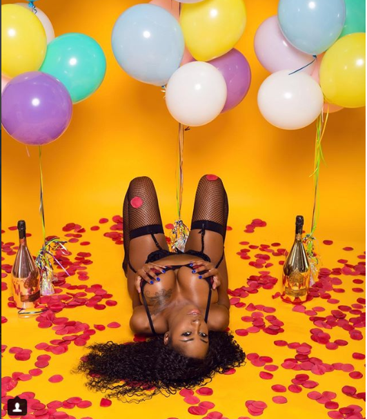 See hot bikini photos of the model claiming she is pregnant with Future