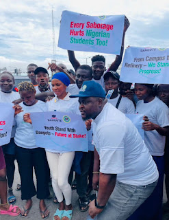 NANS Stages Nationwide Protest Against ‘Economic Saboteurs’, Backs Dangote Refinery
